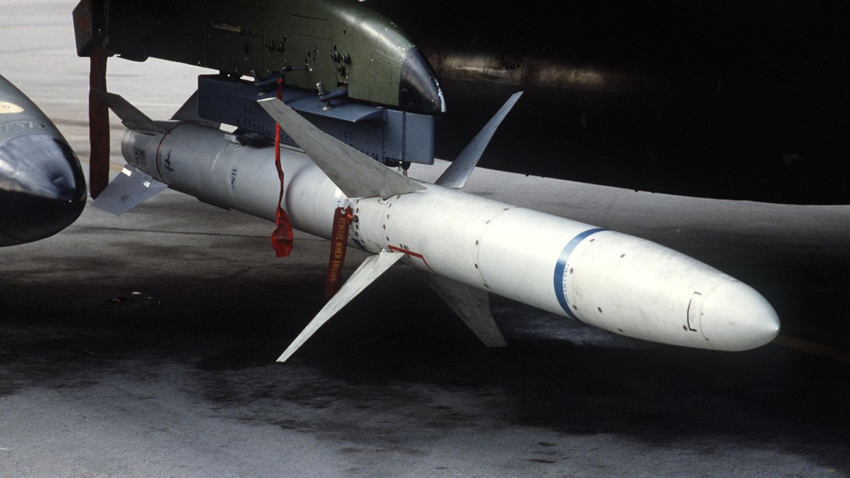Американская высокоскоростная противорадиолокационная ракета AGM-88 HARM