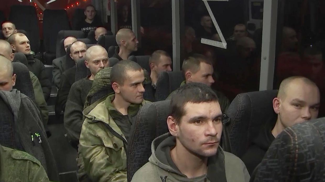 Возвращение российских военнопленных с территории Украины