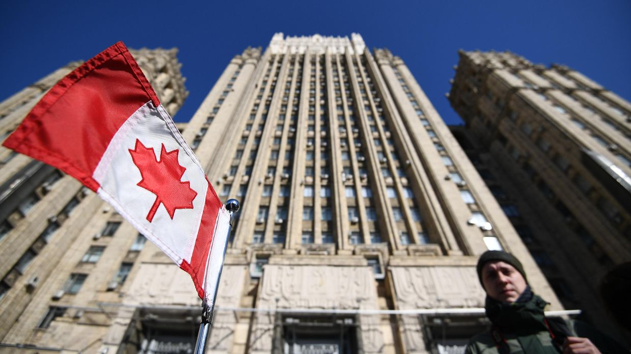 В МИД РФ вызвали послов стран, выславших российских дипломатов