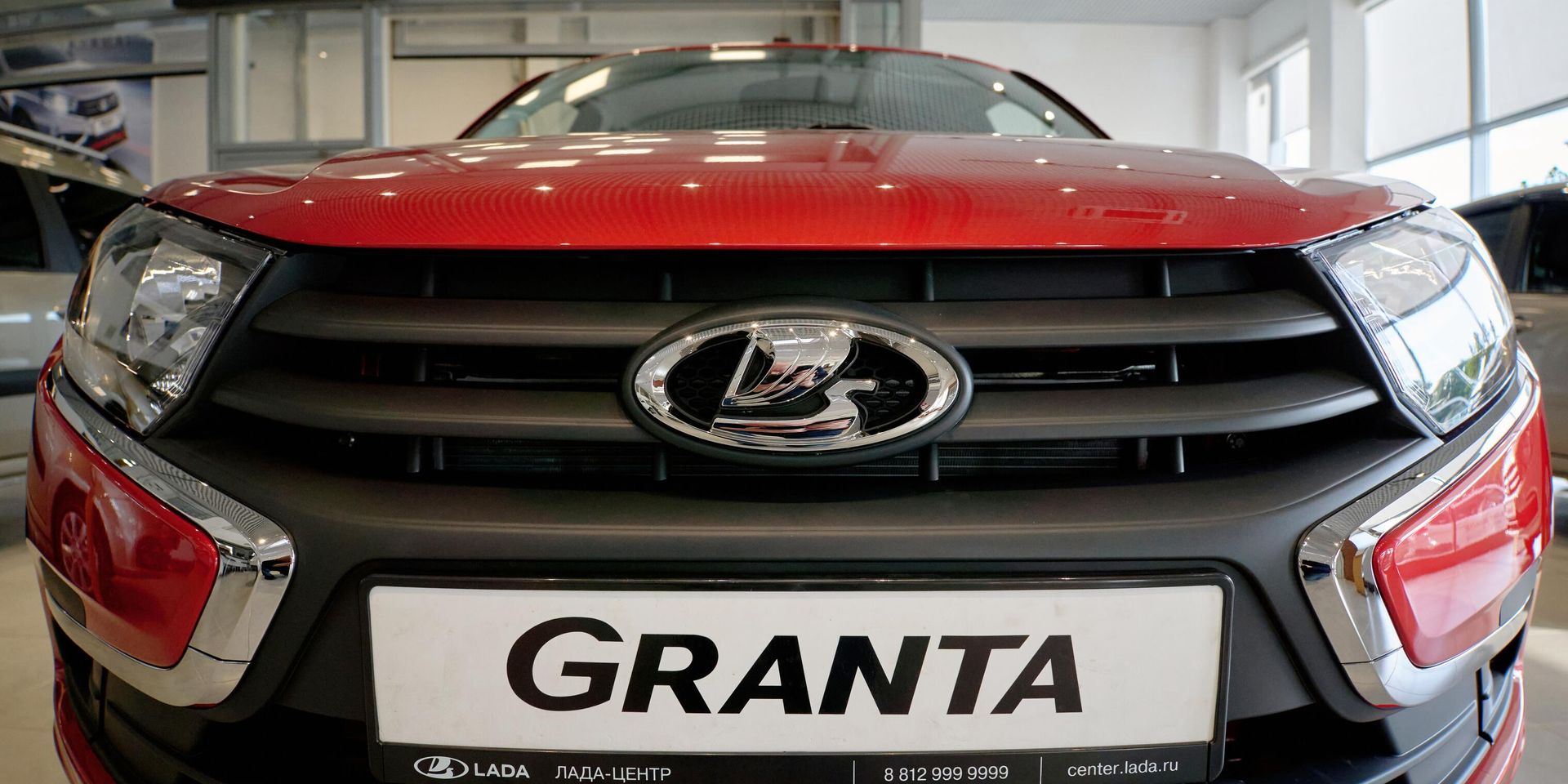Старт продаж Lada Granta Classic 22 в Санкт-Петербурге - ИноСМИ, 1920, 22.02.2023