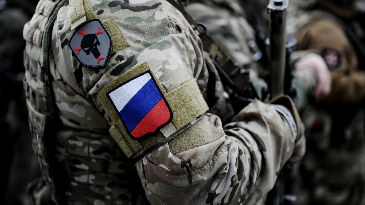 Поставка партии вооружения батальону имени Судоплатова
