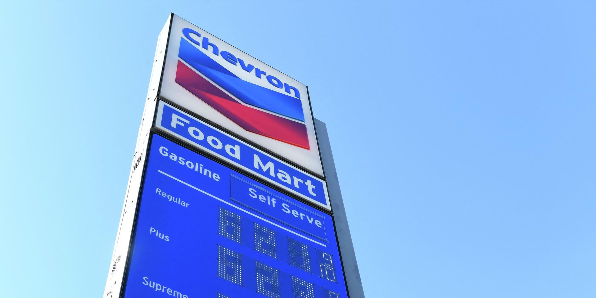 Цены на бензин на заправочной станции Chevron в Лос-Анджелесе - ИноСМИ, 1920, 02.12.2022
