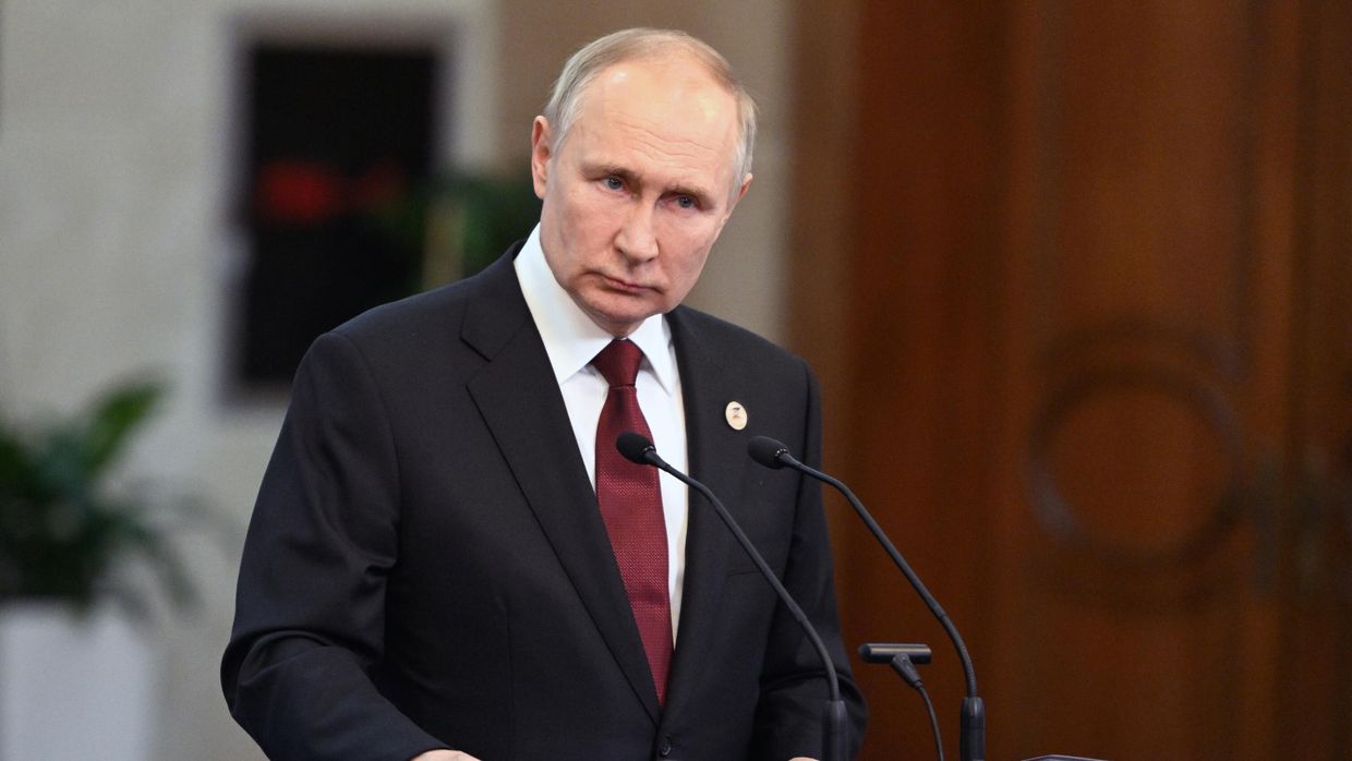 Президент РФ В. Путин принял участие в работе саммита ЕАЭС в Бишкеке