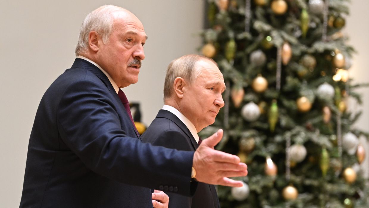 Президент РФ Владимир Путин и президент Белоруссии Александр Лукашенко