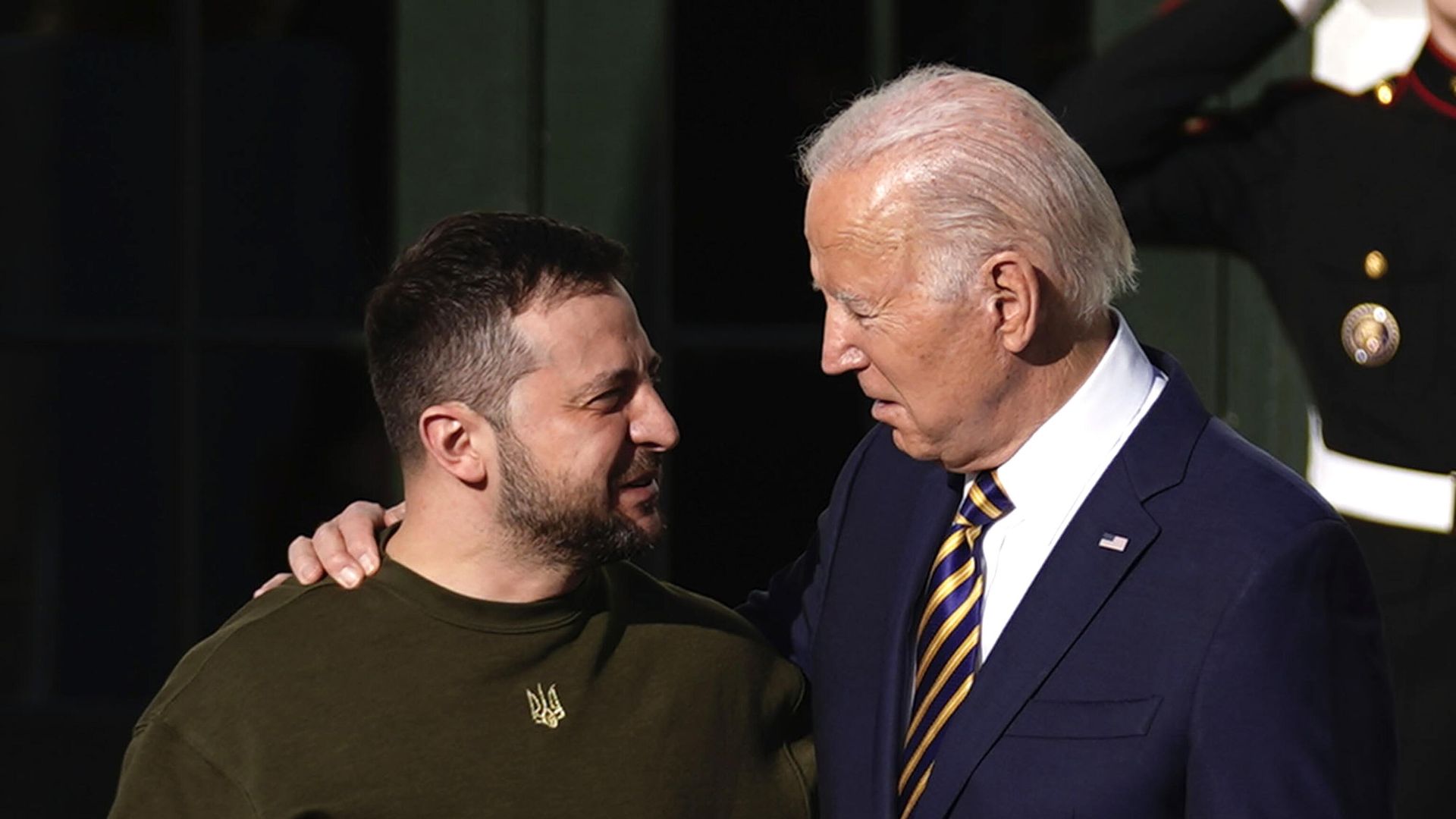 Президент США Джо Байден и президент Украины Владимир Зеленский во время встречи в Белом доме в Вашингтоне. 21 декабря 2022 года - ИноСМИ, 1920, 27.12.2022