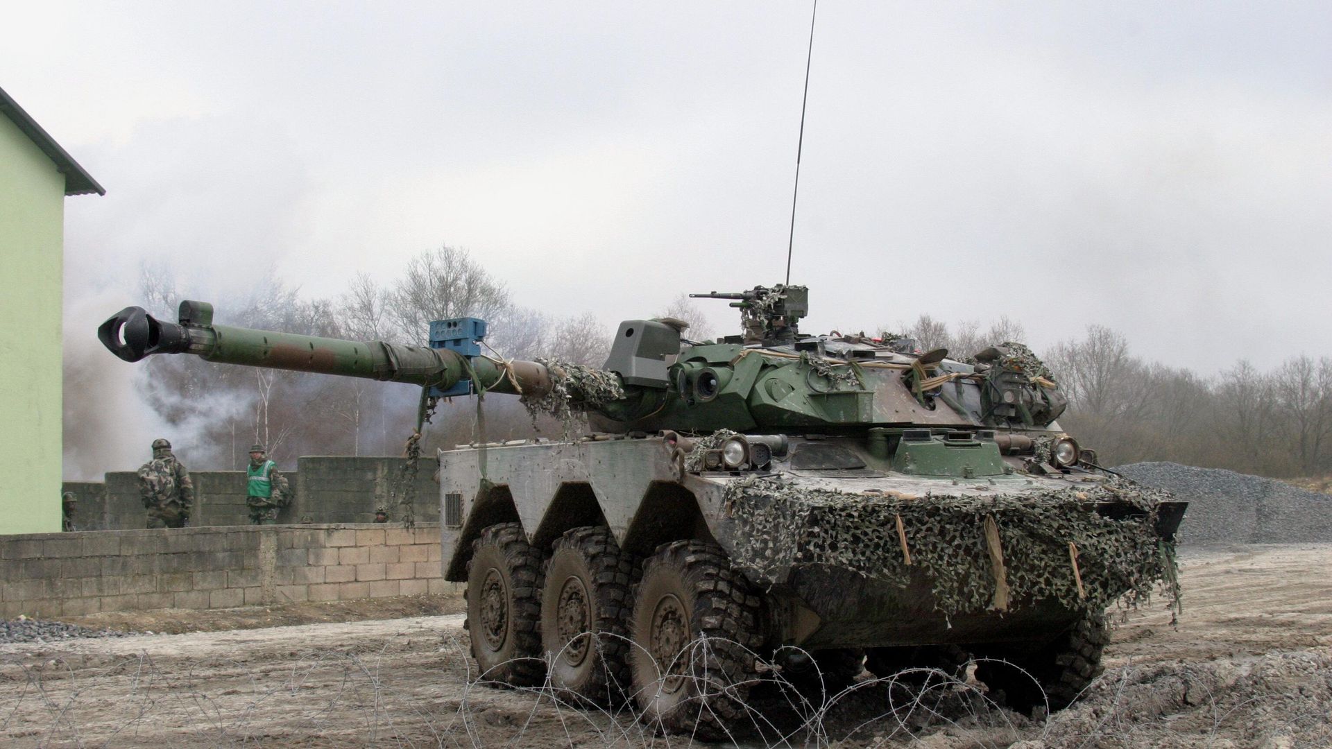 Французский тяжёлый бронеавтомобиль AMX-10RC - ИноСМИ, 1920, 08.01.2023