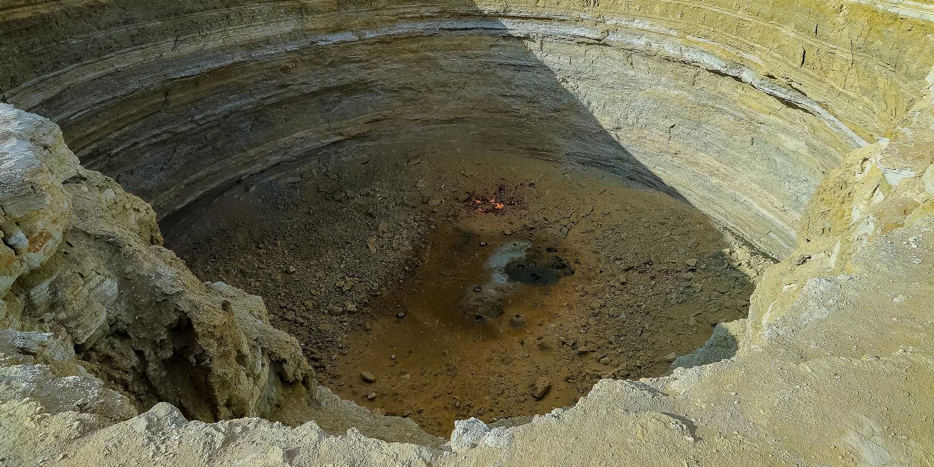 Газовый кратер Сияние Каракумов - ИноСМИ, 1920, 14.01.2023