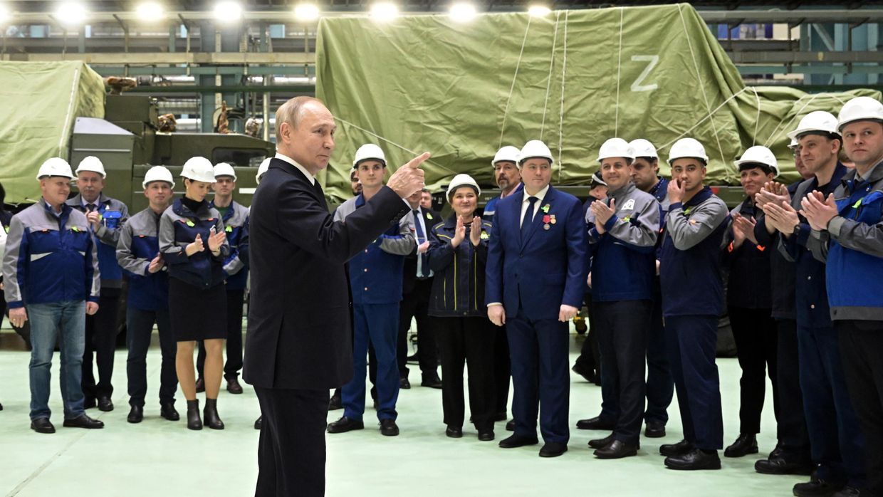 Президент РФ В. Путин принял участие в памятных мероприятиях, посвящённых 80-й годовщине прорыва блокады Ленинграда