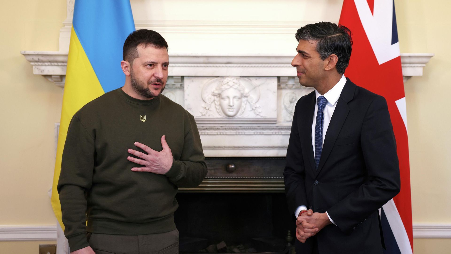 Президент Украины Владимир Зеленский и премьер-министр Великобритании Риши Сунак в Лондоне, Великобритания. 8 февраля 2023 года - ИноСМИ, 1920, 15.05.2023