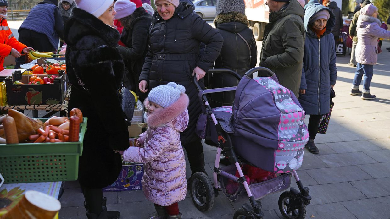 Городская ярмарка в Мариуполе