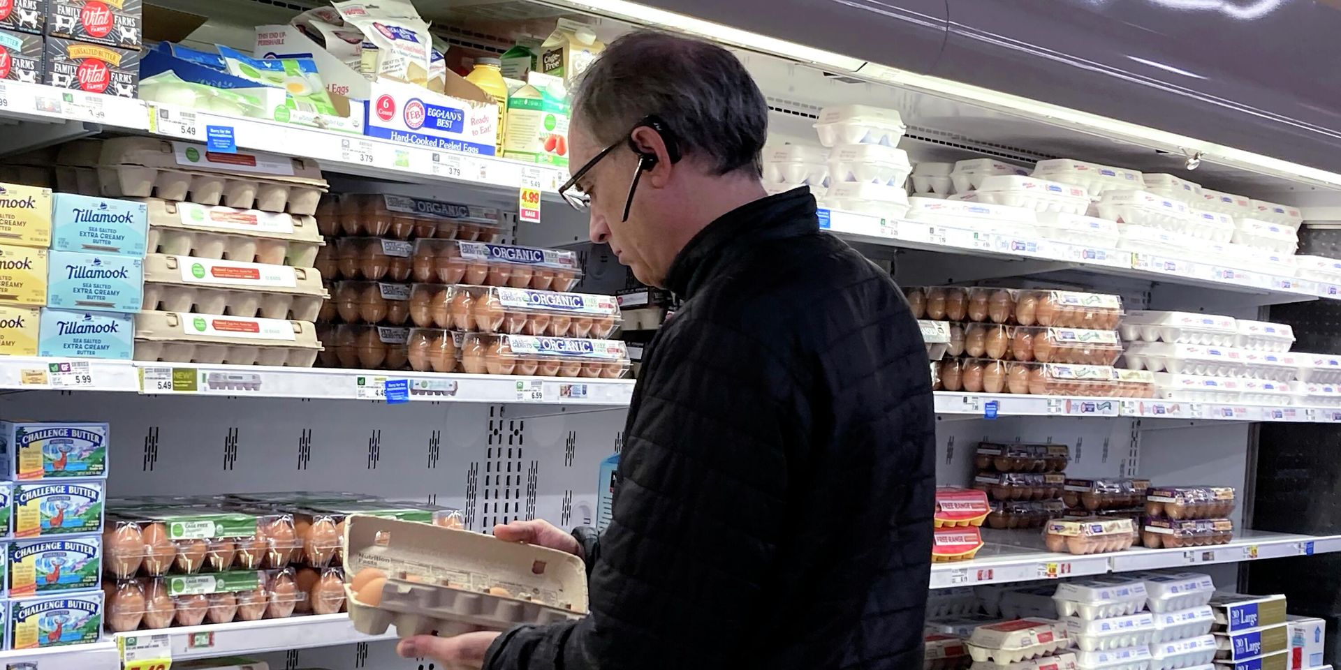 Покупатель в продуктовом магазине в Гленвью, штат Иллинойс, США - ИноСМИ, 1920, 26.04.2023
