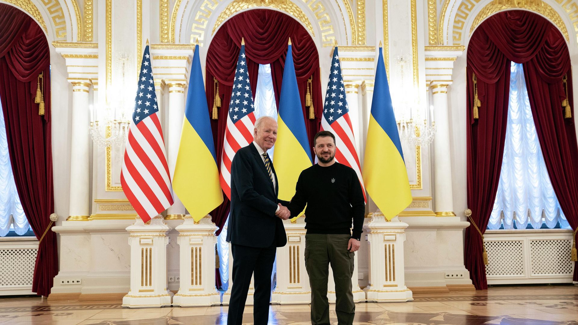 Президент США Джо Байден и Владимир Зеленский в Киеве, Украина. 20 февраля 2023 года - ИноСМИ, 1920, 19.05.2023