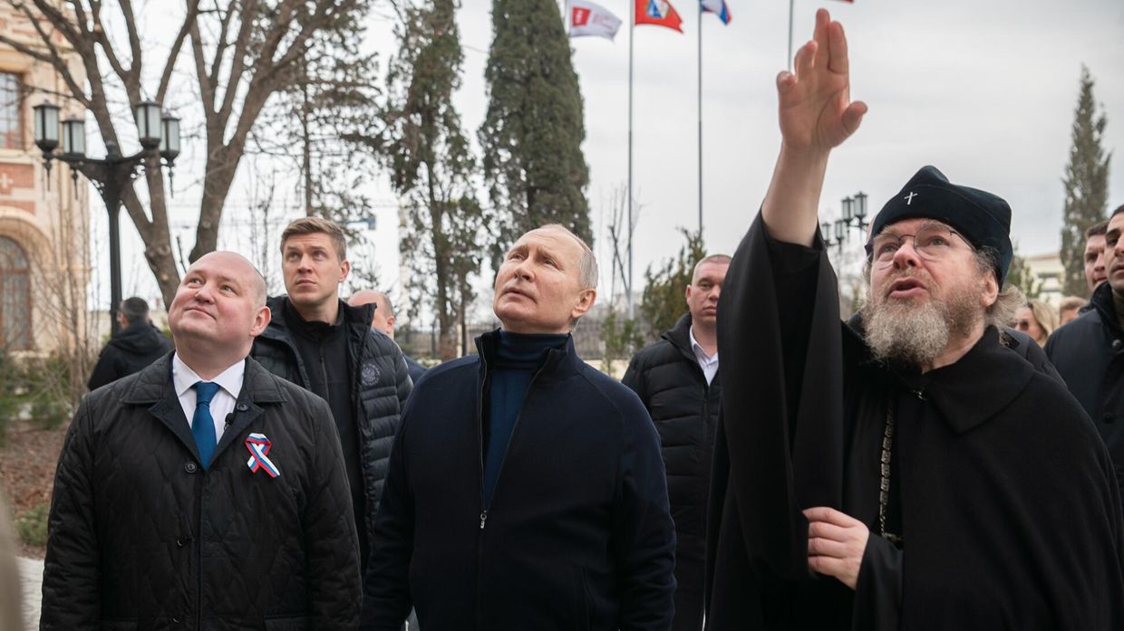 Президент РФ В. Путин посетил Севастополь