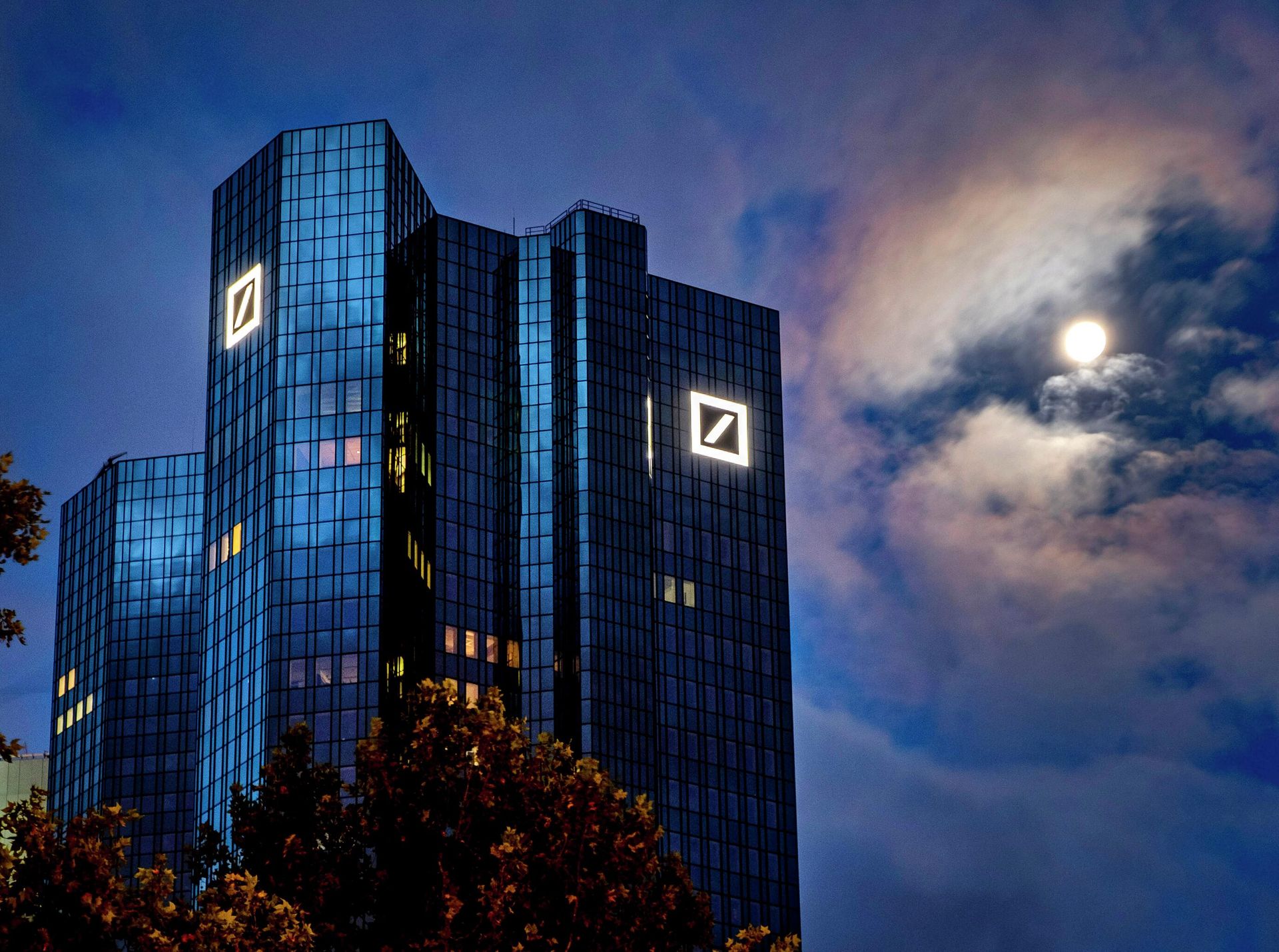 Штаб-квартира Deutsche Bank во Франкфурте, Германия - ИноСМИ, 1920, 24.03.2026