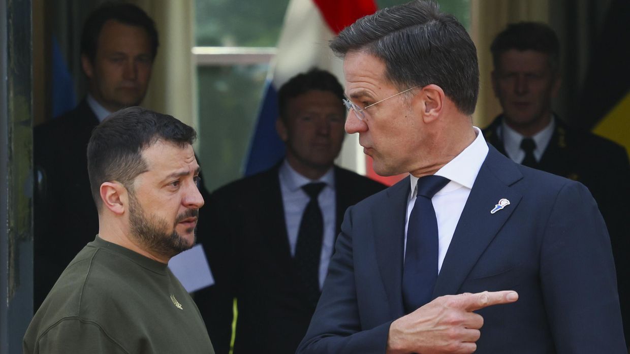 Президент Украины Зеленский и Марк Рютте, премьер-министр, Нидерланды