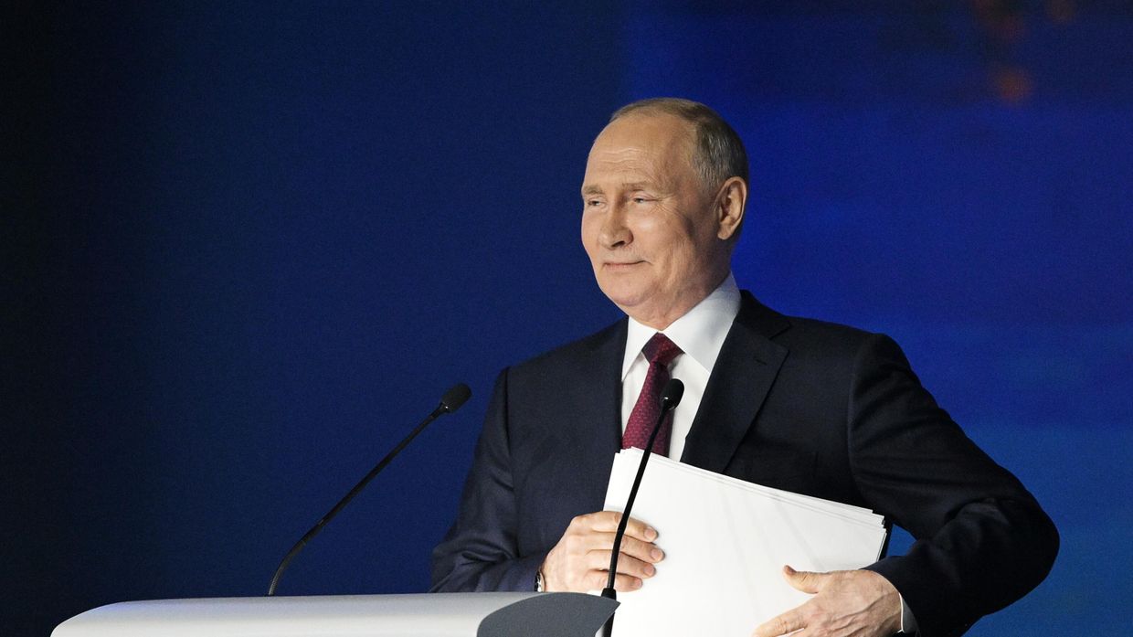 ПМЭФ-2023. Президент РФ В. Путин на пленарном заседании