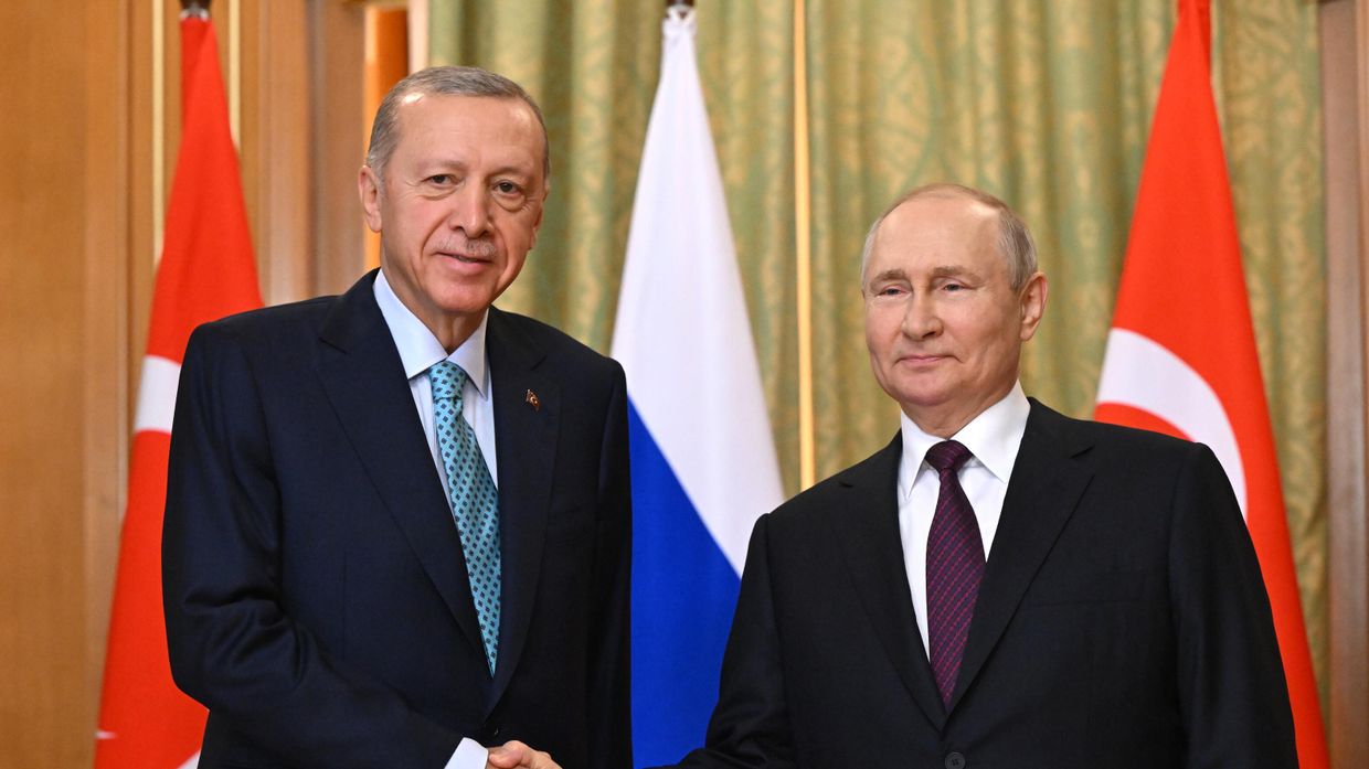 Президент РФ В. Путин провел переговоры с президентом Турции Р. Т. Эрдоганом