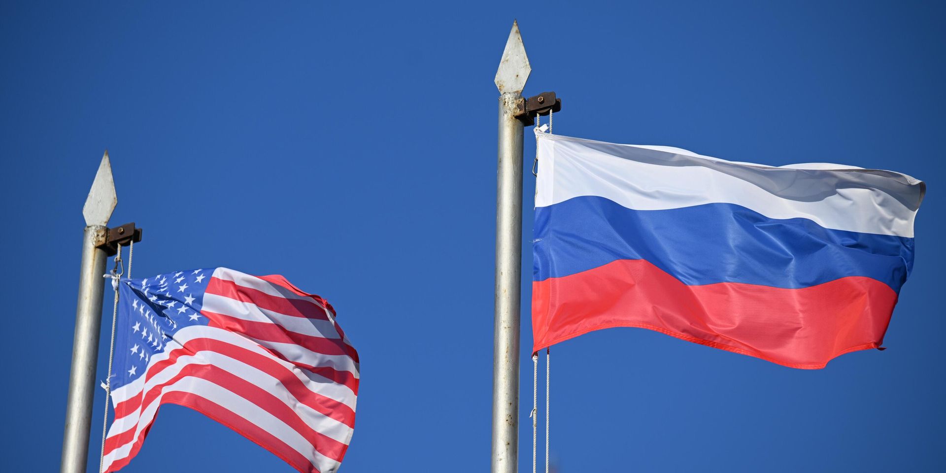 Флаги России и США - ИноСМИ, 1920, 18.04.2025