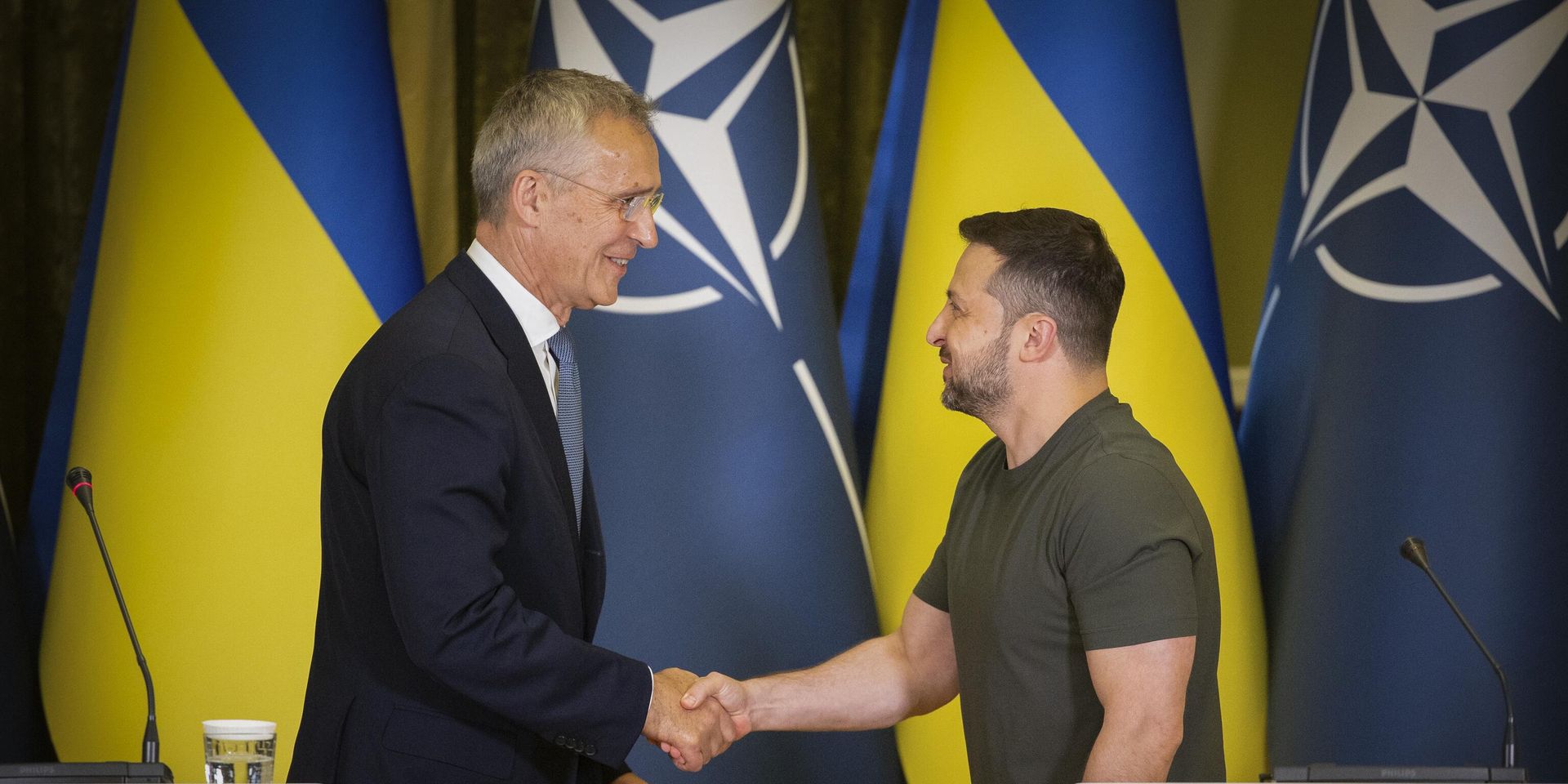 Генеральный секретарь НАТО Йенс Столтенберг и президент Украины Владимир Зеленский в Киеве, Украина. 28 сентября 2023 года. - ИноСМИ, 1920, 01.03.2024
