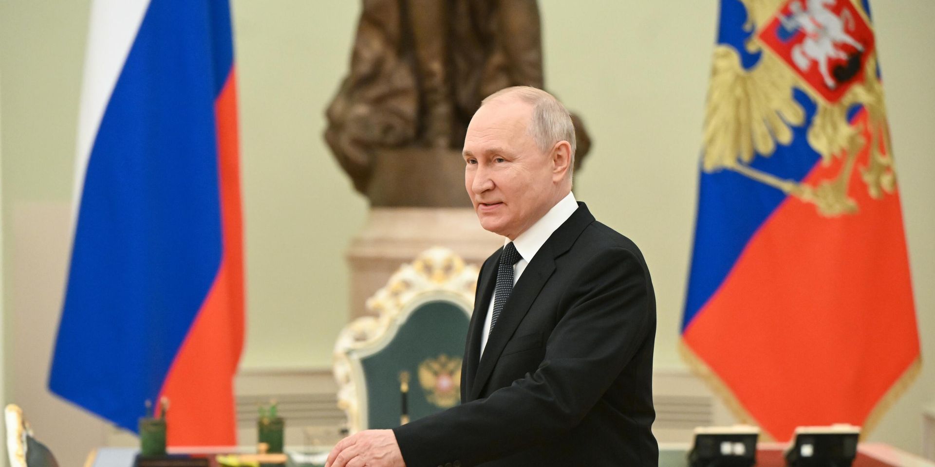 Президент РФ Владимир Путин перед началом встречи в Москве с премьер-министром Ирака Мухаммедом. - ИноСМИ, 1920, 20.10.2023