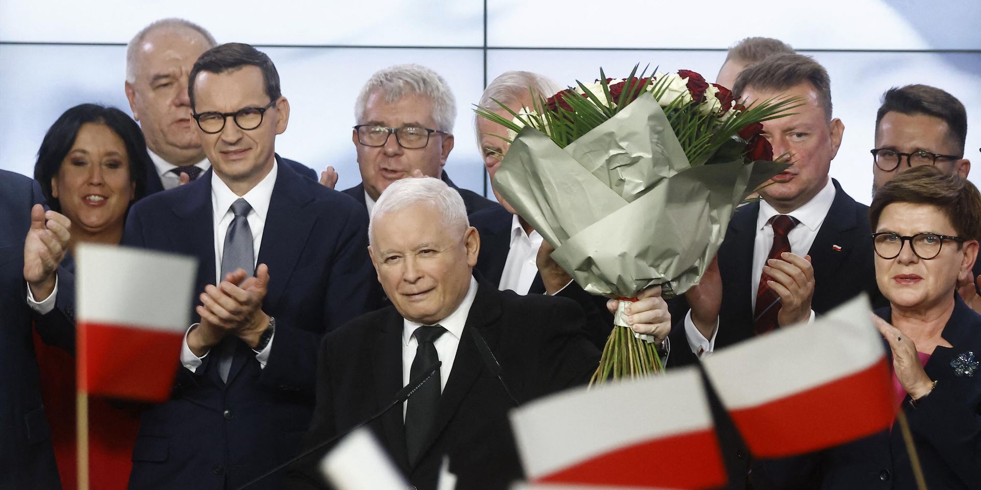 Лидер партии Право и справедливость (PiS) Ярослав Качиньский и премьер-министр Польши Матеуш Моравецкий в штаб-квартире партии в Варшаве, Польша, 15 октября 2023 года - ИноСМИ, 1920, 16.10.2023