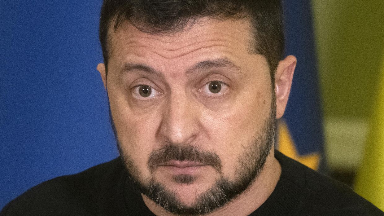 Владимир Зеленский принимает участие в пресс-конференции с председателем Европейской комиссии Урсулой фон дер Ляйен в Киеве