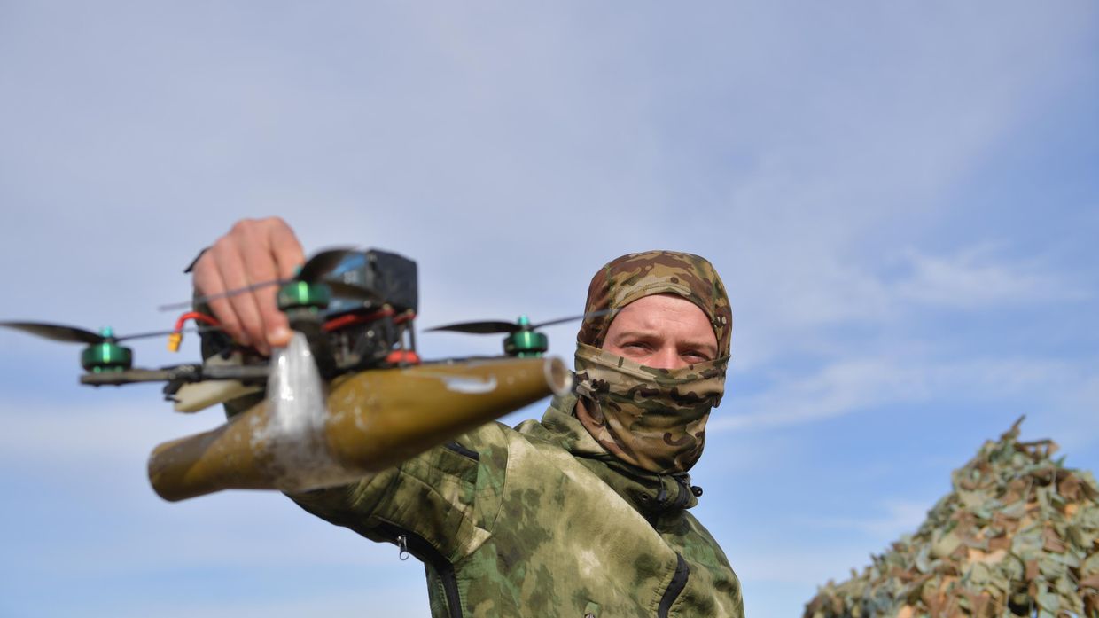Школа обучения операторов БПЛА, производство FPV-дронов и самолетов типа камикадзе на базе добровольческого батальона имени П. Судоплатова