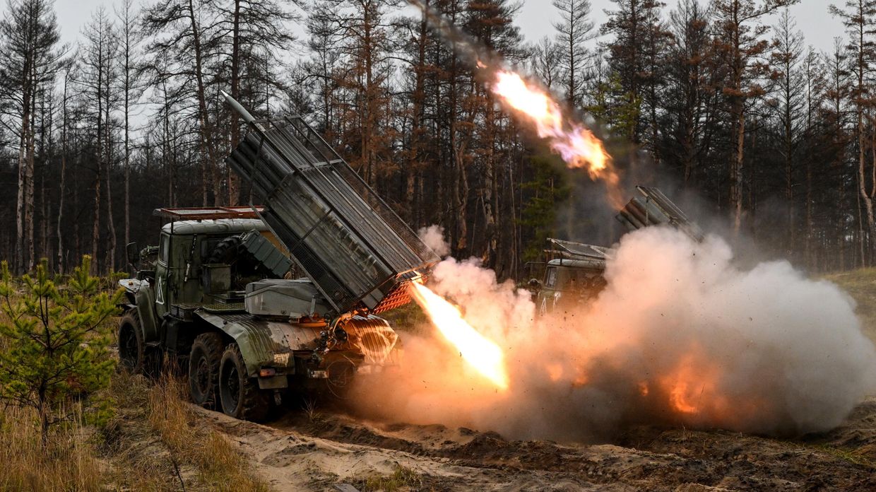 Боевая работа расчетов РСЗО БМ-21 Град гвардейского мотострелкового полка ЦВО на Краснолиманском направлении СВО