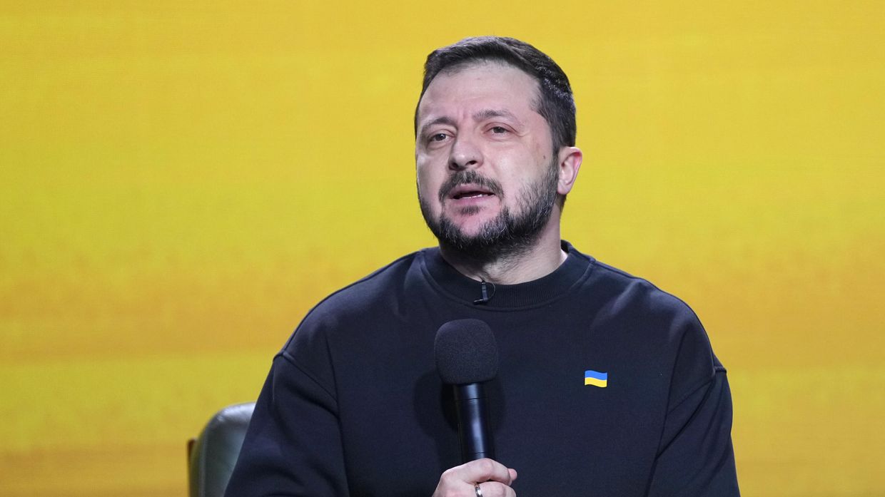 Президент Украины Владимир Зеленский во время своей пресс-конференции в Киеве