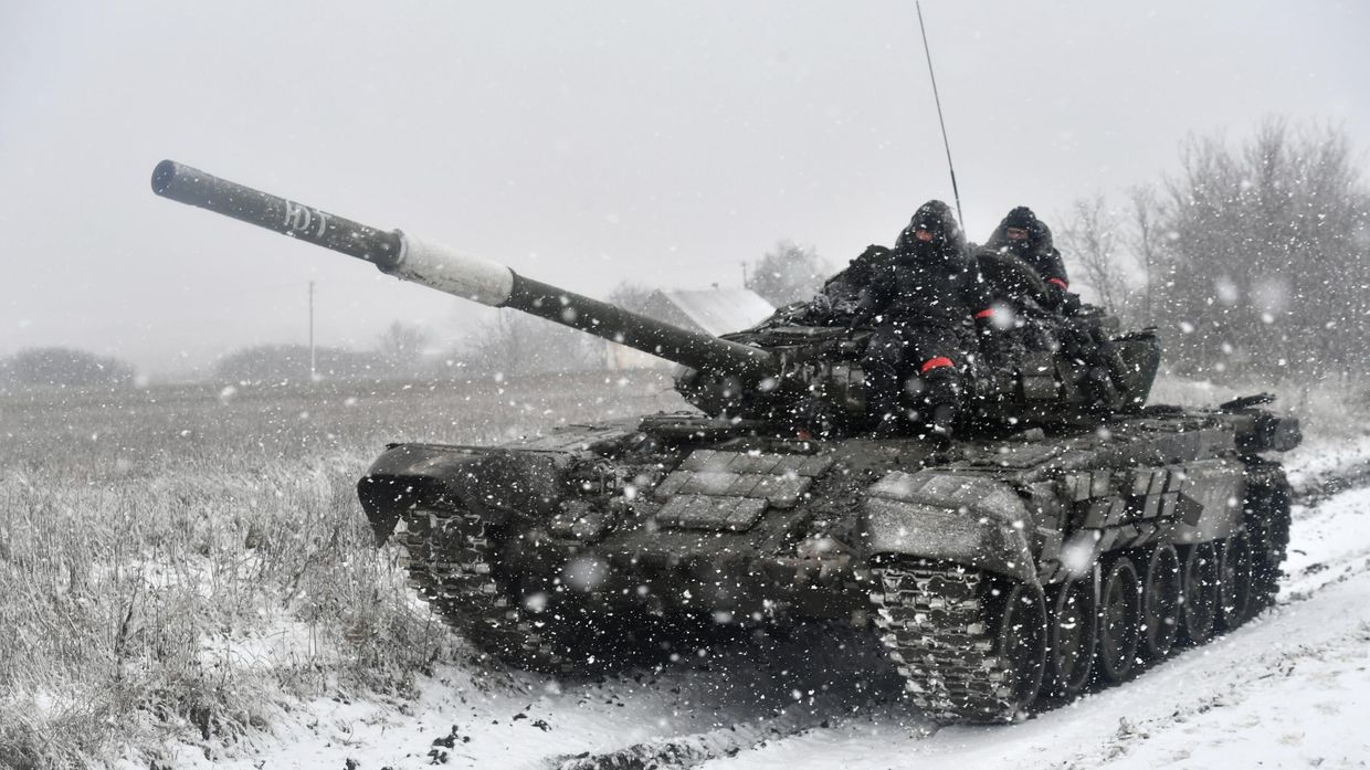 Работа танков Т-72Б в южном секторе СВО