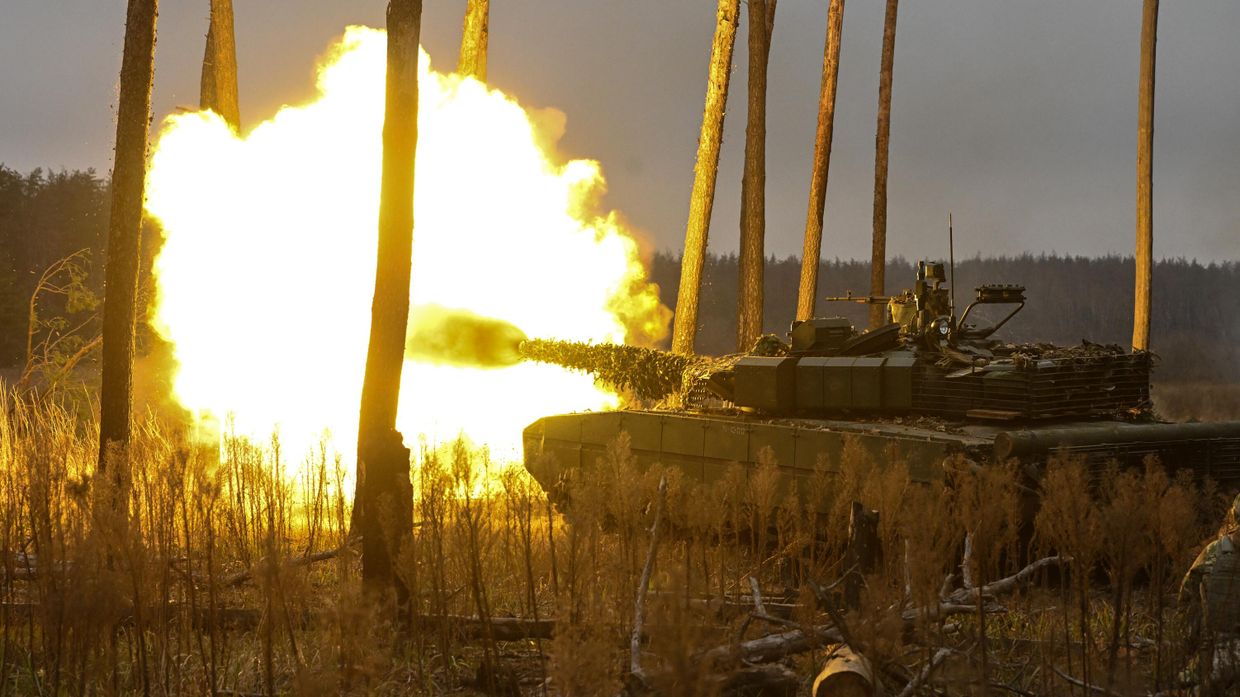 Боевая работа экипажей танков Т-80 на Краснолиманском направлении СВО