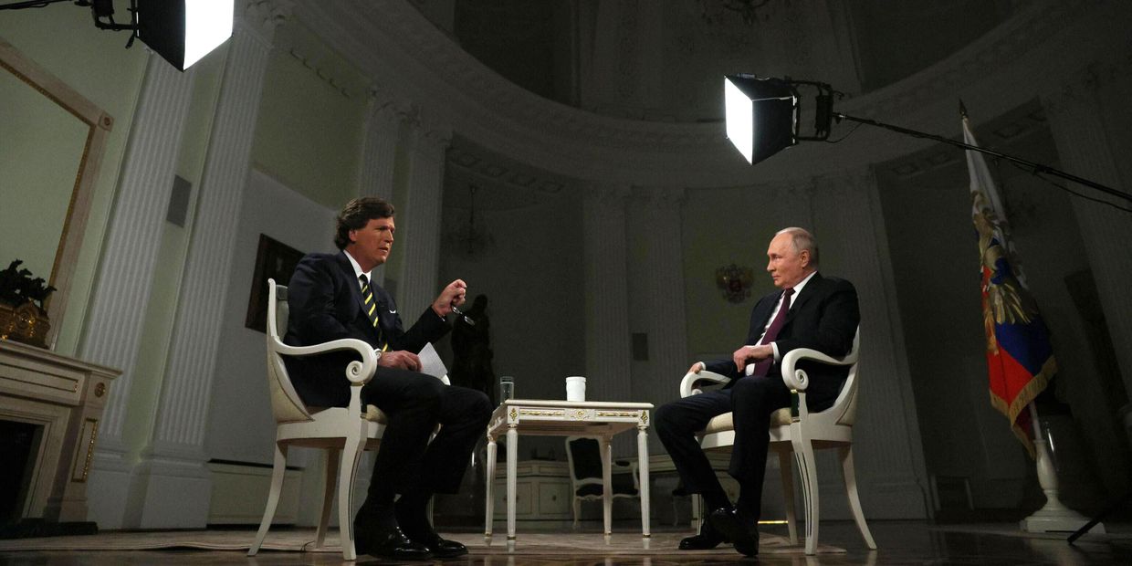 Президент РФ Владимир Путин дал интервью американскому журналисту Такеру Карлсону