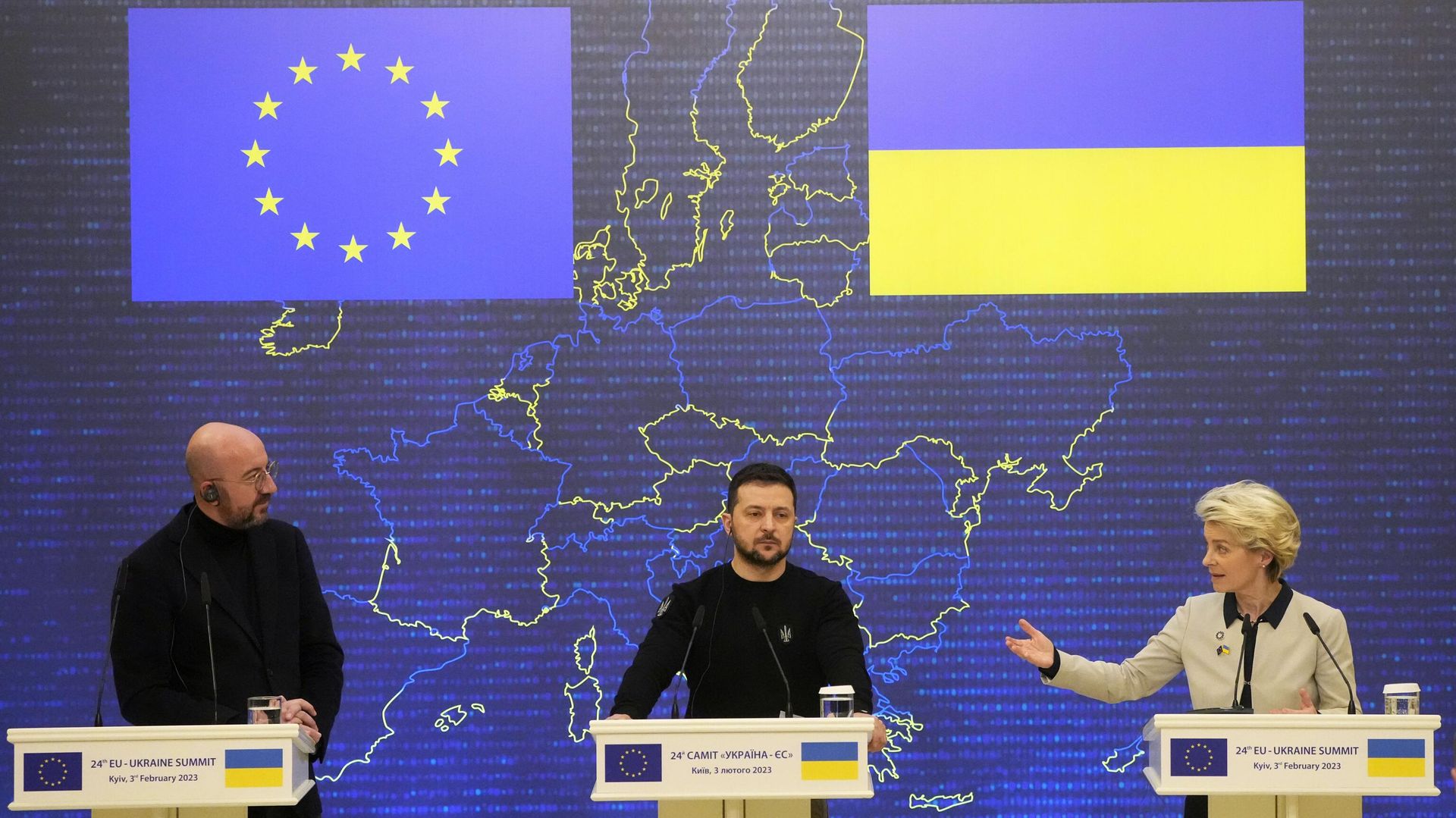 Президент Украины Владимир Зеленский, президент Европейской комиссии Урсула фон дер Ляйен и президент Европейского совета Шарль Мишель на пресс-конференции после саммита Украина-ЕС в Киеве - ИноСМИ, 1920, 28.02.2024