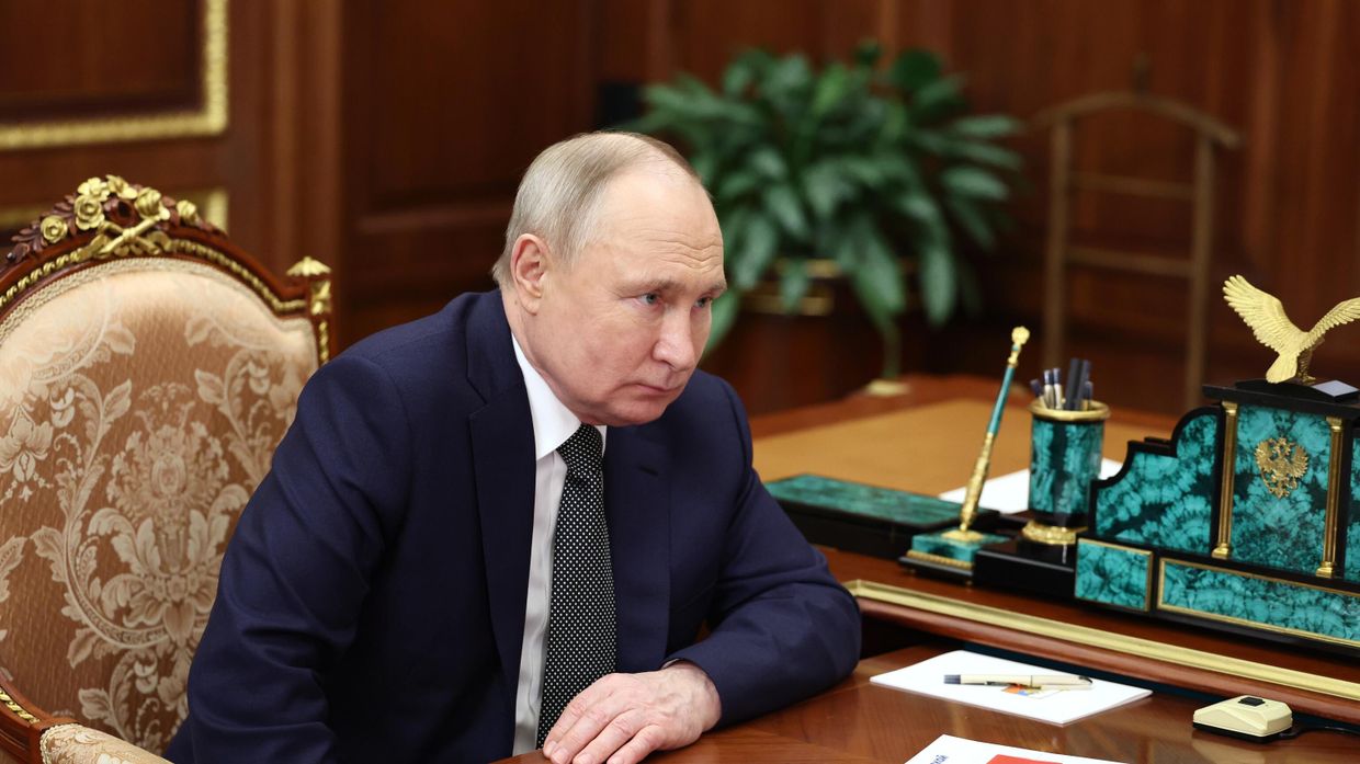 Встреча президента РФ В. Путина с мэром Москвы С. Собяниным