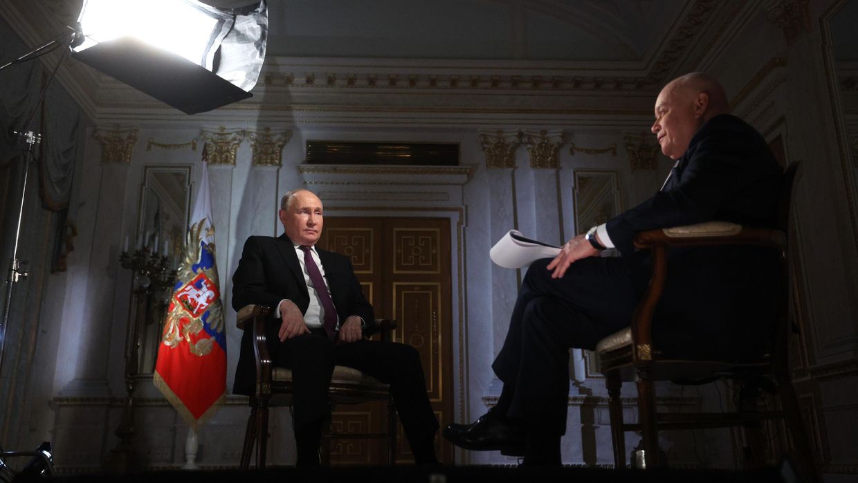 Интервью Владимира Путина гендиректору России сегодня Дмитрию Киселеву
