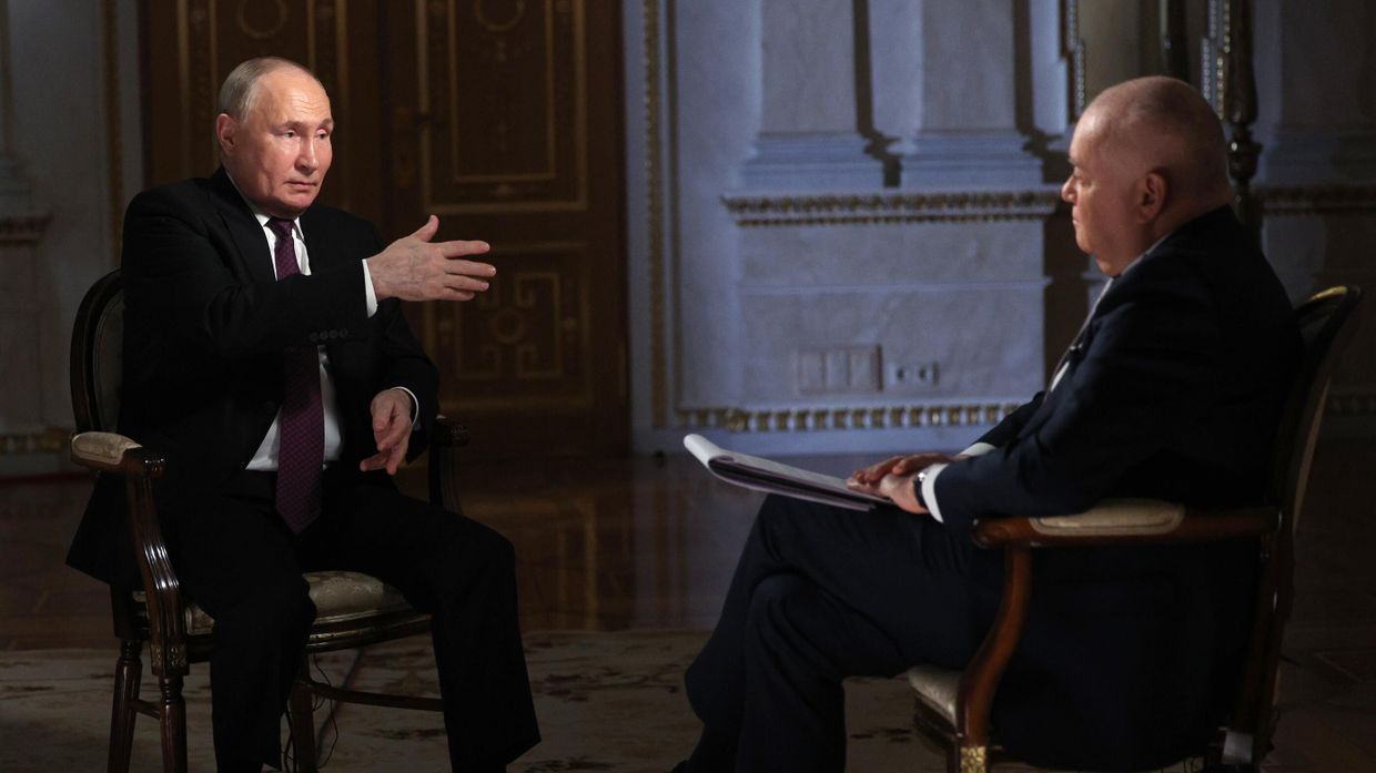 Интервью Владимира Путина гендиректору России сегодня Дмитрию Киселеву