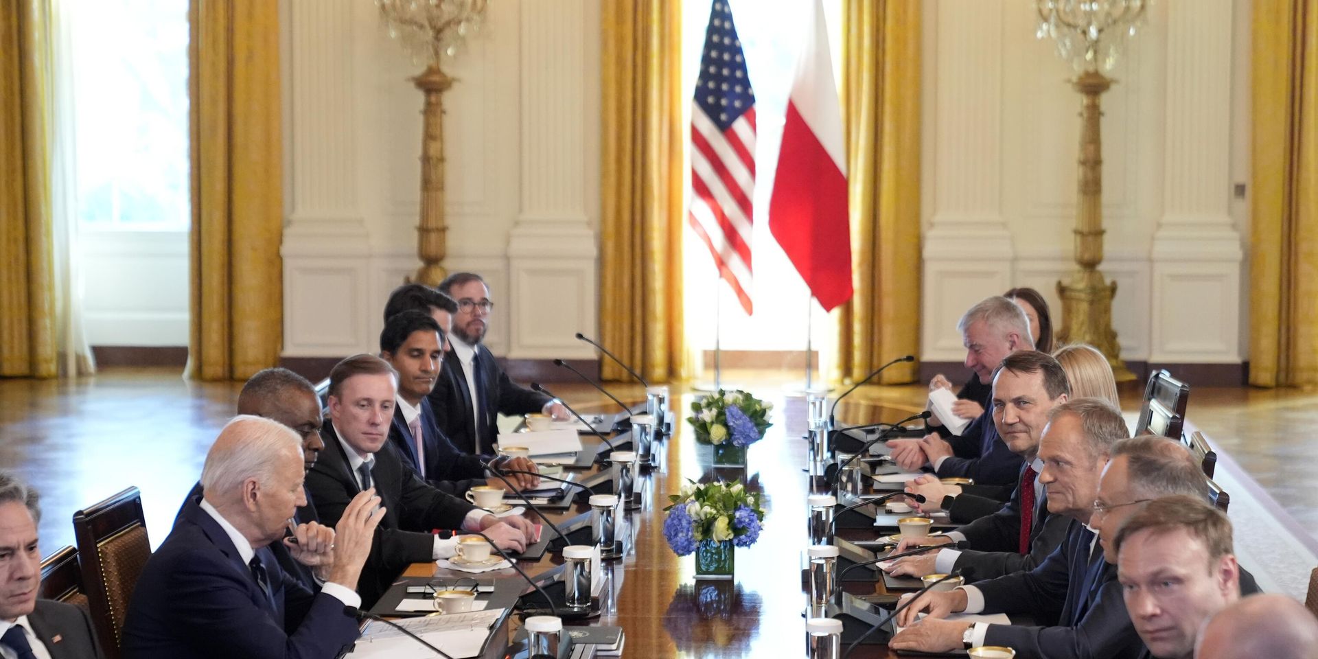 Президент США Джо Байден на встрече с президентом Польши Анджеем Дудой и премьер-министром Польши Дональдом Туском в Вашингтоне - ИноСМИ, 1920, 28.05.2024