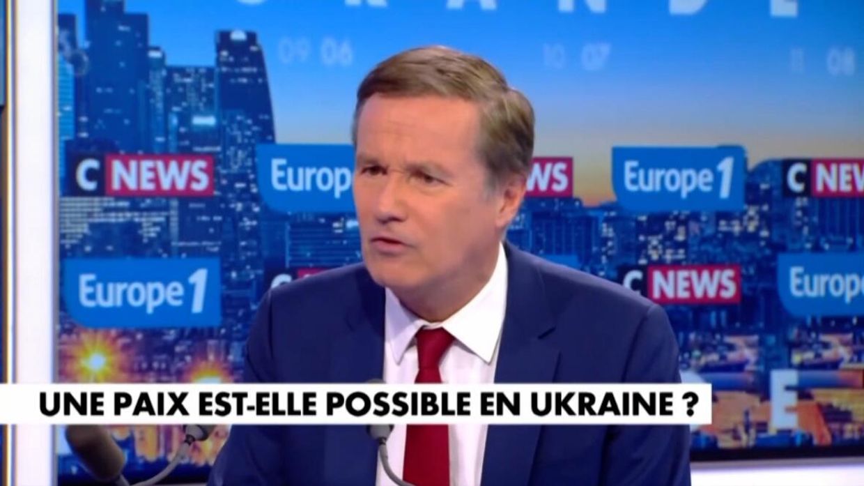Политик Дюпон-Эньян: необходимо демилитаризовать Украину ради мира