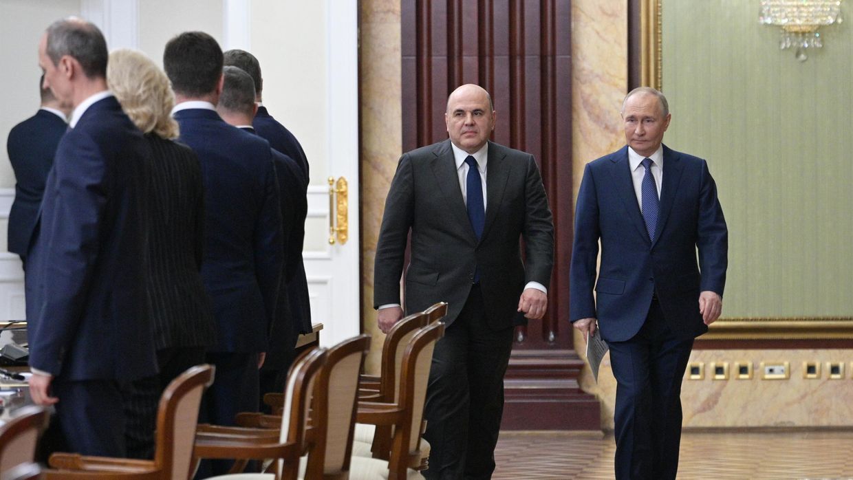Президент Владимир Путин провел встречу с членами правительства