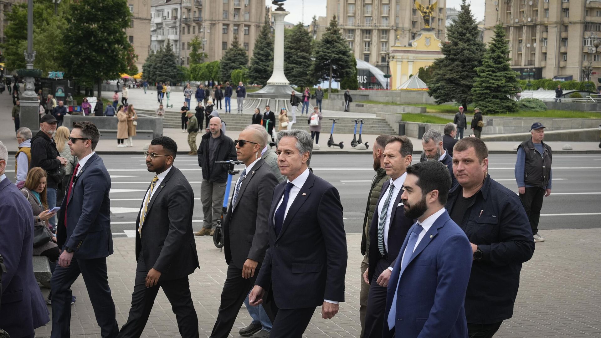 Госсекретарь США Энтони Блинкен на площади Независимости в Киеве, Украина, вторник, 14 мая 2024 года. - ИноСМИ, 1920, 14.05.2024