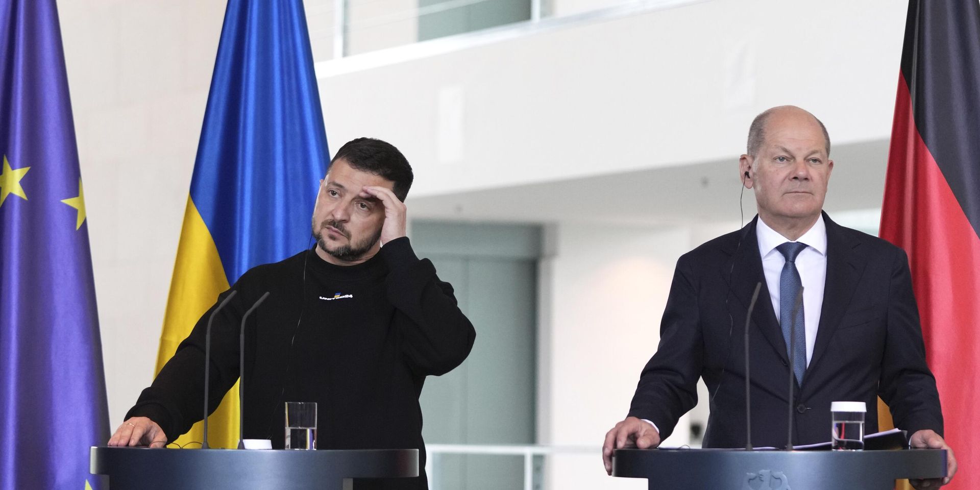 Канцлер Германии Олаф Шольц и президент Украины Владимир Зеленский на пресс-конференции в канцелярии канцлера в Берлине - ИноСМИ, 1920, 20.09.2024