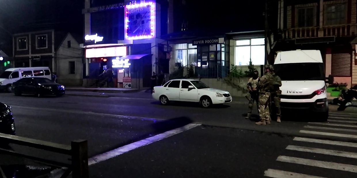 В Дагестане совершены вооруженные нападения на храмы и синагогу