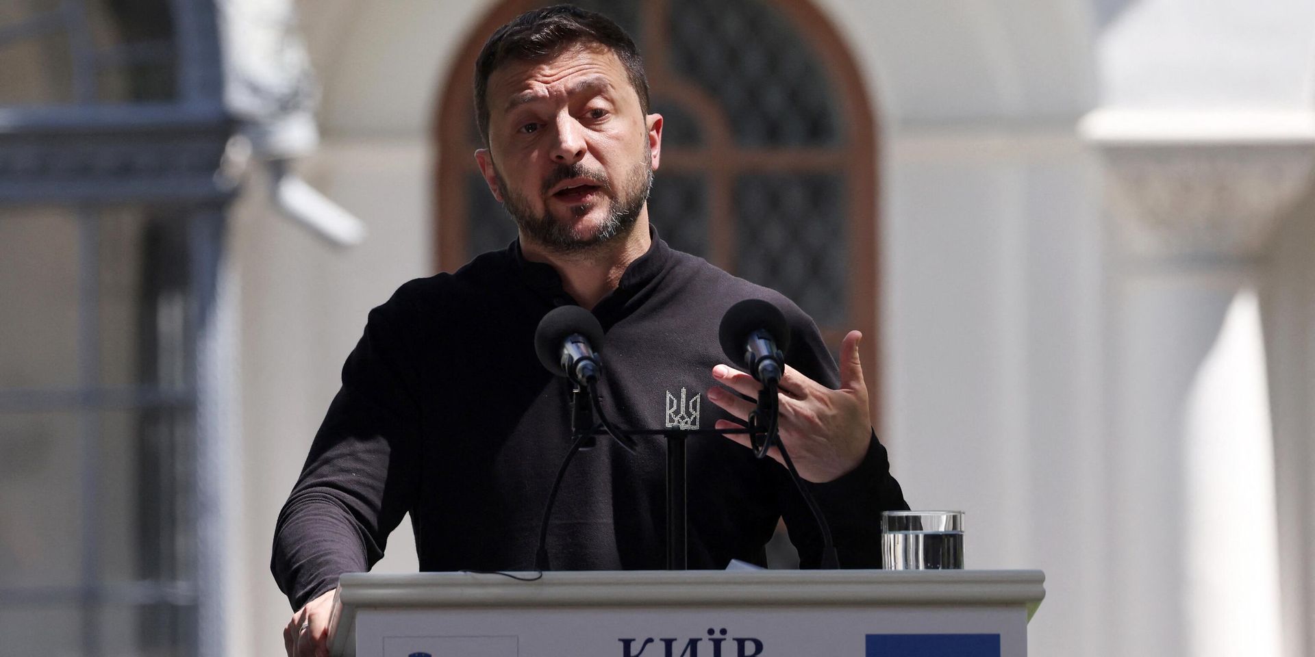 Владимир Зеленский выступает на совместной пресс-конференции с президентом Словении Наташей Пирц Мусар после их встречи в Софийском соборе в Киеве, 28 июня 2024 года. - ИноСМИ, 1920, 28.06.2024