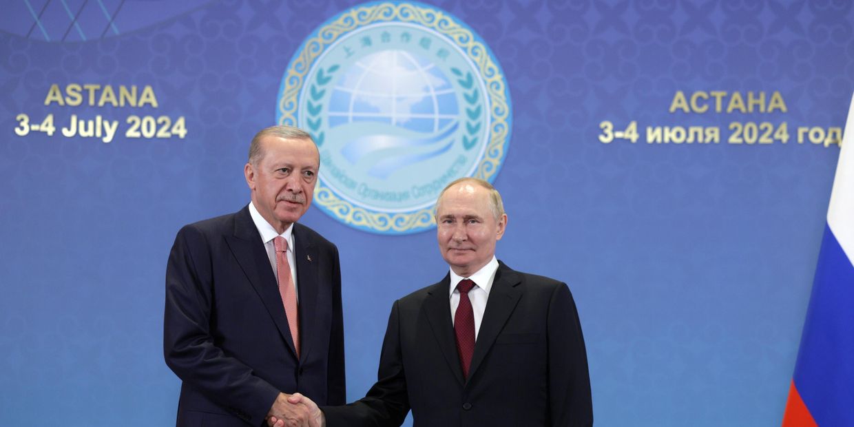 Визит президента Владимира Путина в Казахстан для участия в саммите ШОС