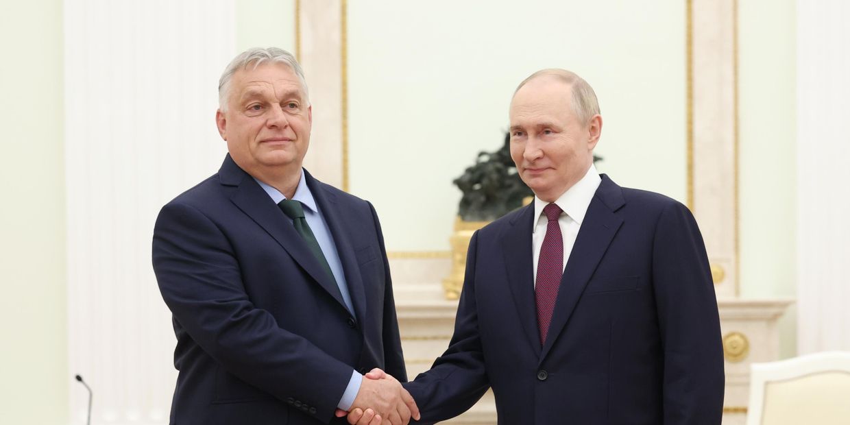 5 июля 2024. Президент РФ Владимир Путин и премьер-министр Венгрии Виктор Орбан (слева) во время встречи в Москве.