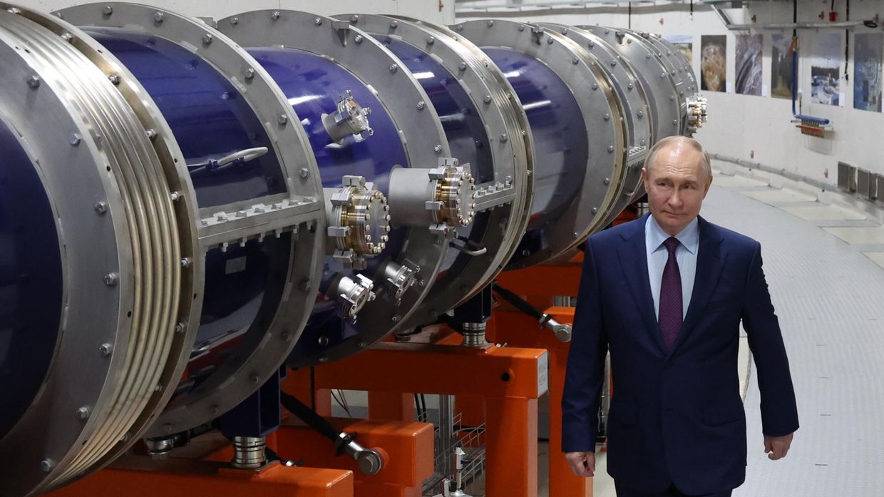 Рабочая поездка президента Владимира Путина в Московскую область