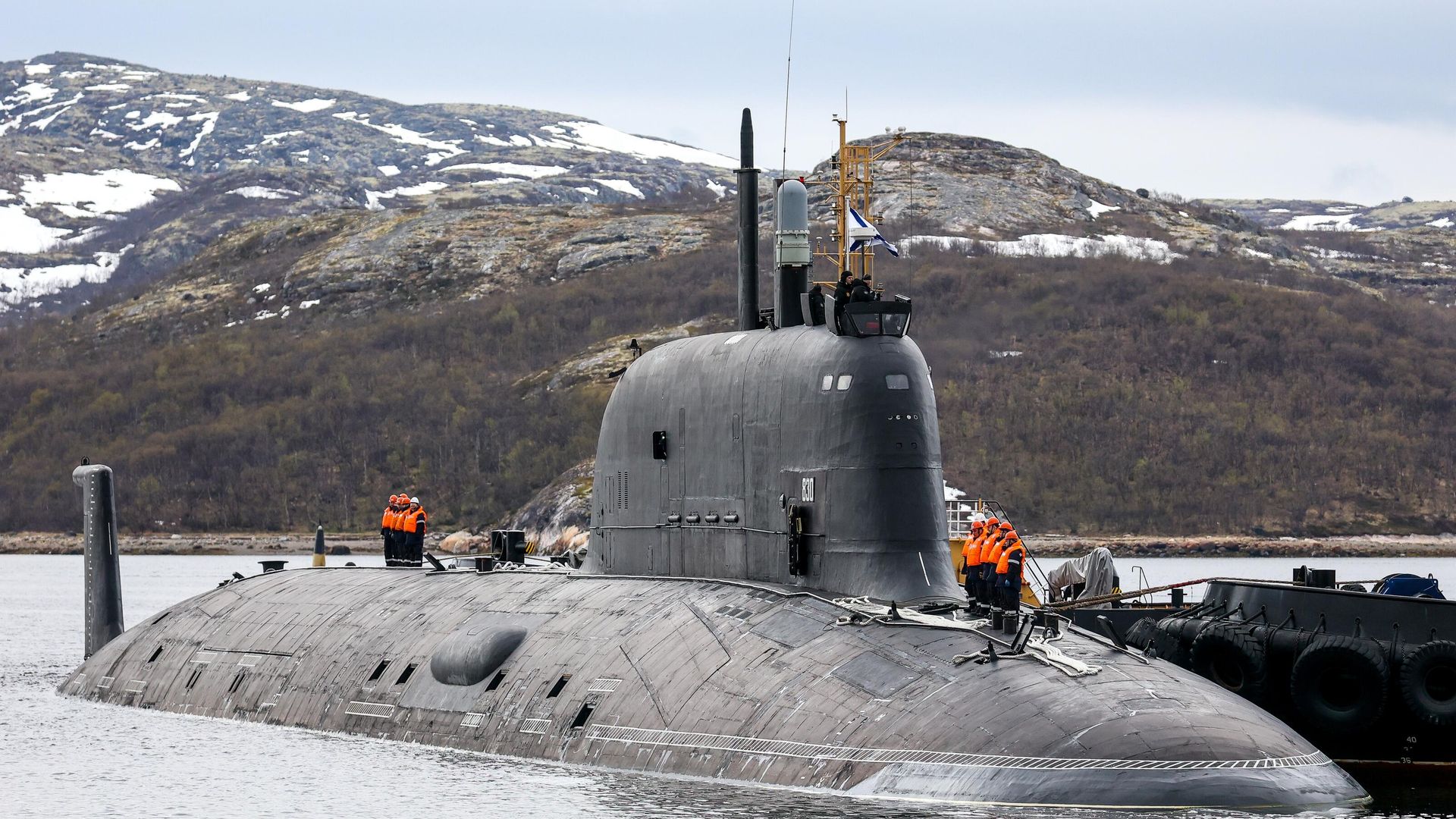 Многоцелевая атомная подводная лодка К-561 Казань проекта 885М Ясень-М в месте постоянного базирования в Мурманской области. - ИноСМИ, 1920, 19.06.2026