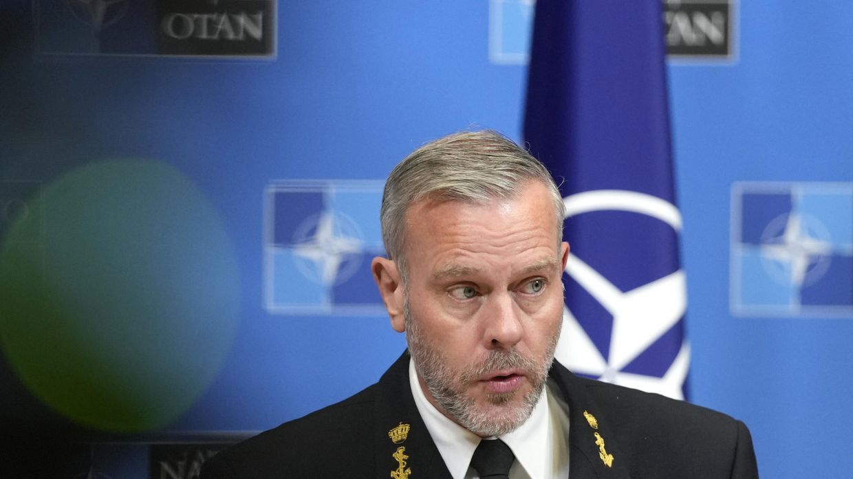 Председатель Военного комитета НАТО адмирал Роб Бауэр 