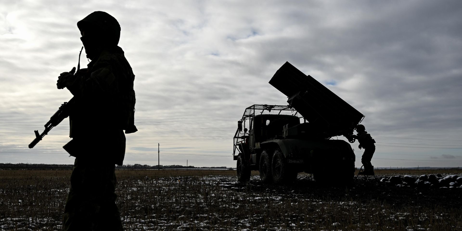 Военнослужащие реактивной артиллерийской батареи РСЗО БМ-21 Град 44-го армейского корпуса группировки войск Север - ИноСМИ, 1920, 04.06.2025