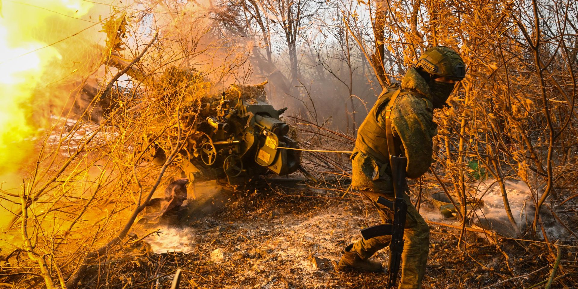 Боевая работа расчета гаубицы Д-30 группировки Центр на Красноармейском направлении СВО - ИноСМИ, 1920, 12.12.2024